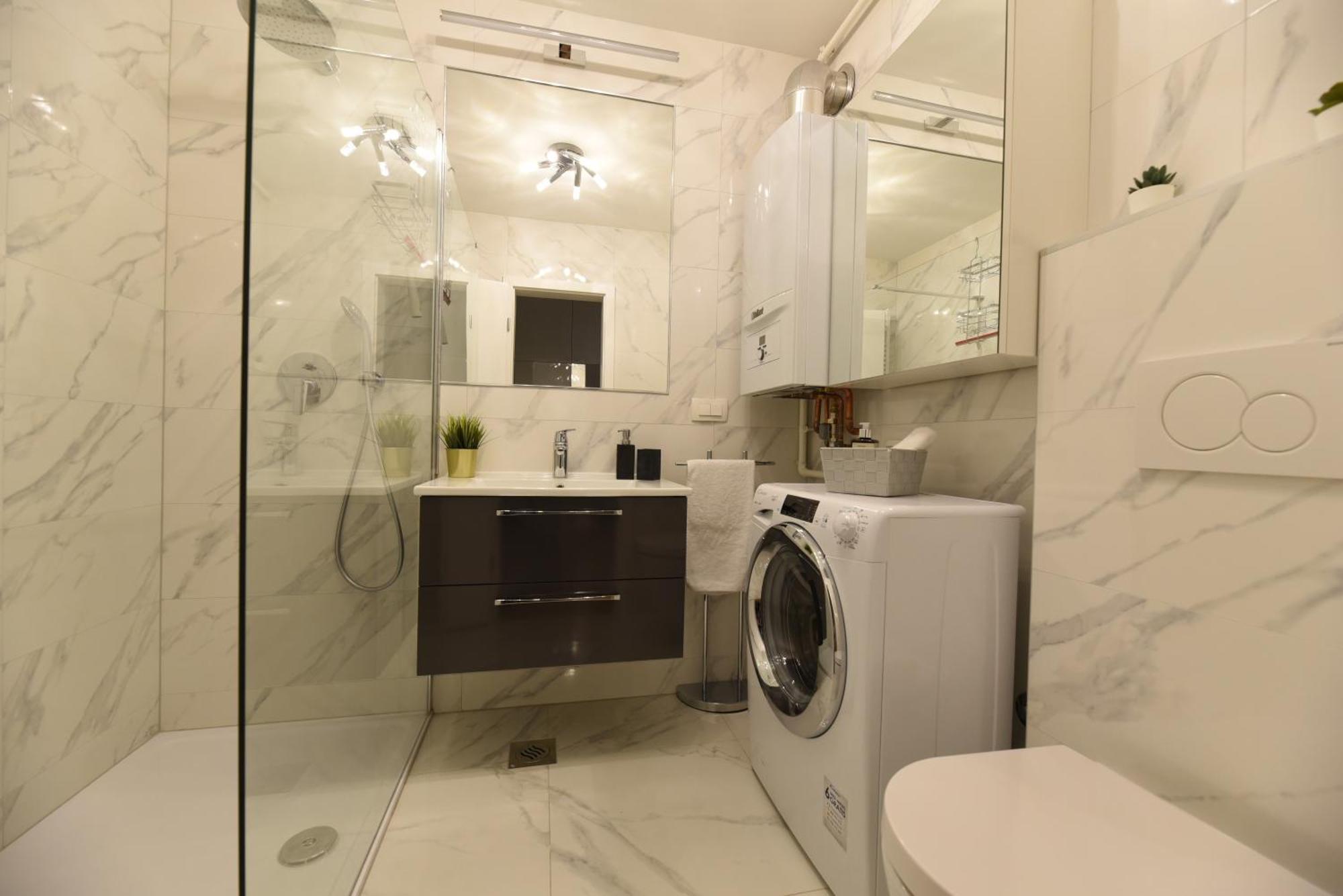 Mary'S Apartment - With Free Parking Zagreb Bagian luar foto